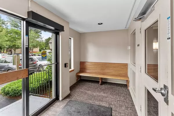 86 Hunters Run Pl #86, Haverhill, MA 01832