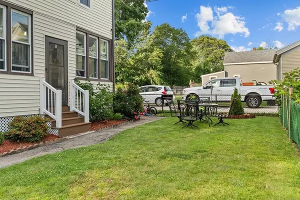 27-1/2 7th Ave, Haverhill, MA 01830