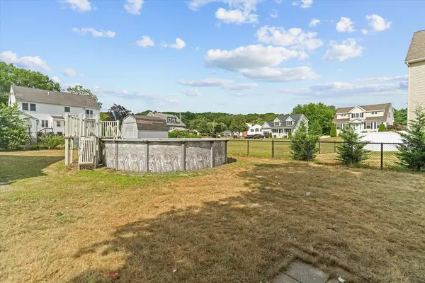 29 Wallace St, Methuen, MA 01844