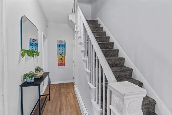 33-35 Nichols St, Haverhill, MA 01830