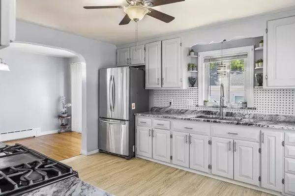 34 Merrimack St, Methuen, MA 01844