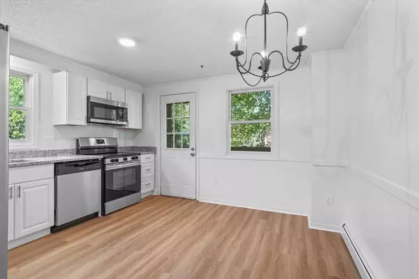 1 Bartlett Ave #F, Haverhill, MA 01830