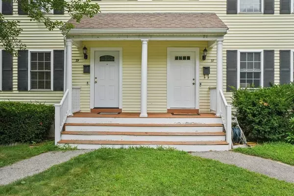 39 12th Ave #39, Haverhill, MA 01830