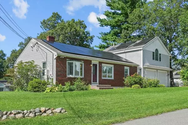 5 Woodland Cir, Methuen, MA 01844