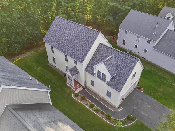 138 Barbara LN, Hudson, NH 03051