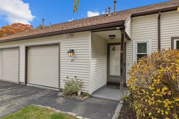 32 Decarolis Dr #32, Tewksbury, MA 01876