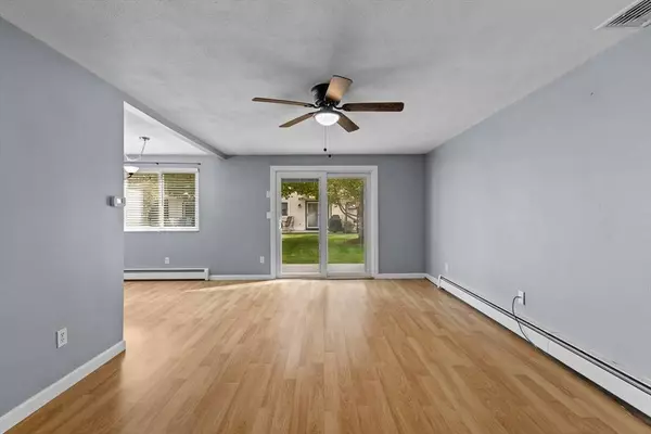 32 Decarolis Dr #32, Tewksbury, MA 01876