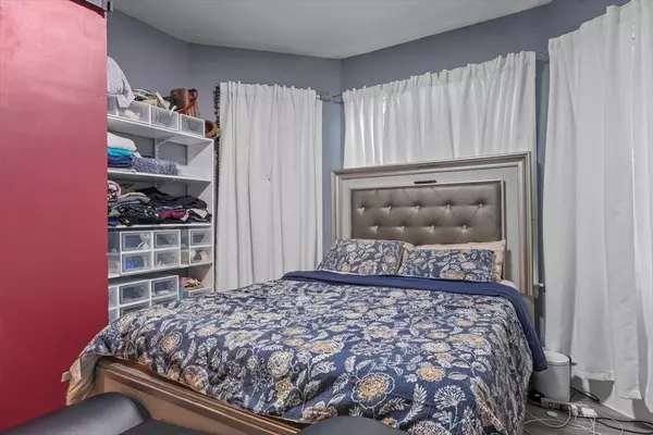 67-69 Osgood St, Lawrence, MA 01843