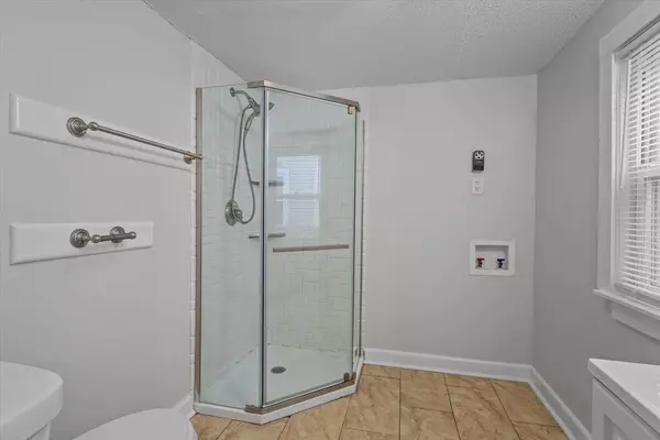 134 High St, Haverhill, MA 01832