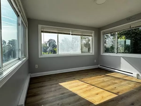 95 Farnham #3, Lawrence, MA 01843