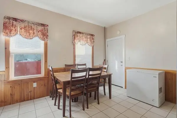 40 Fairmont St, Lawrence, MA 01841