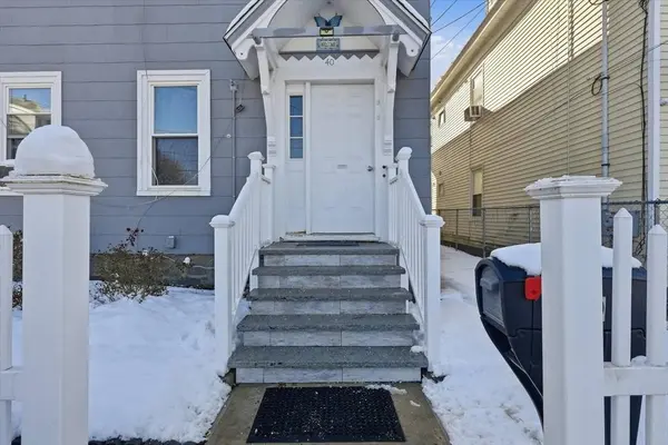 40 Fairmont St, Lawrence, MA 01841