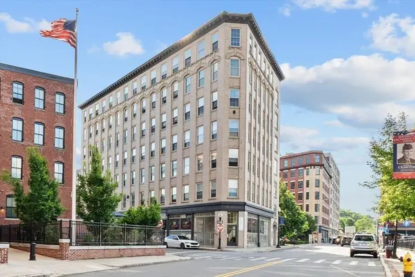 21 Wingate St #303, Haverhill, MA 01832