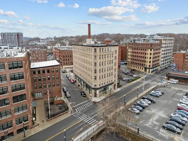 21 Wingate St #303, Haverhill, MA 01832