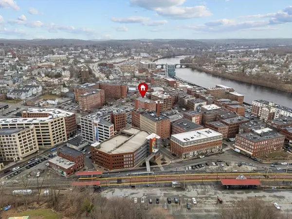 21 Wingate St #303, Haverhill, MA 01832