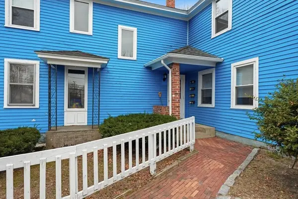 123 Lancaster St, Leominster, MA 01453
