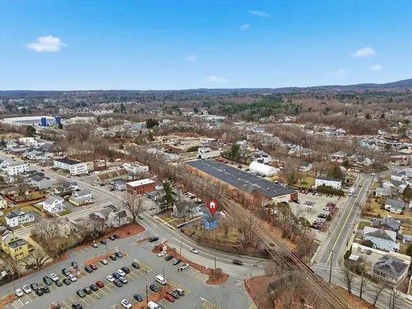 123 Lancaster St, Leominster, MA 01453