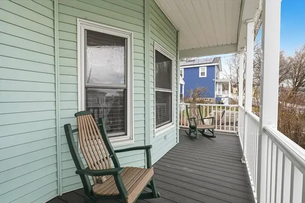 6 Cranshaw Pl, Lawrence, MA 01841