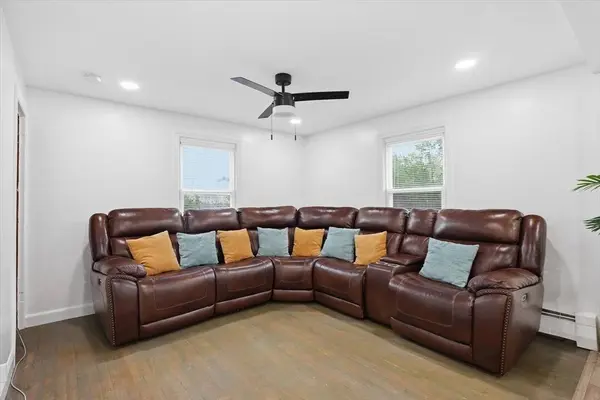 88 Everett St, Fitchburg, MA 01420