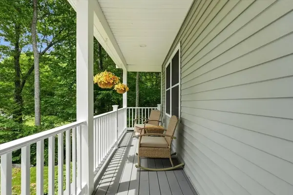109 Thurlow St, Georgetown, MA 01833