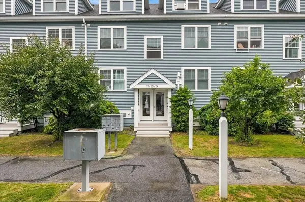 312 Water St #23, Lawrence, MA 01841