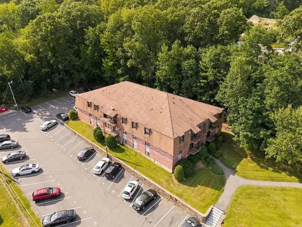 645 W Lowell Ave #8, Haverhill, MA 01832