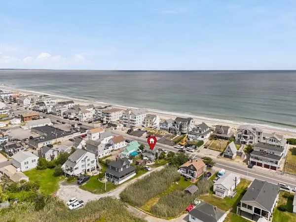 171 N End Blvd, Salisbury, MA 01952
