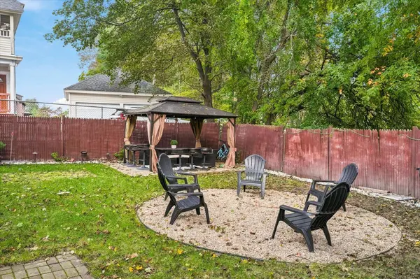 20 Ridge Rd, Lawrence, MA 01841