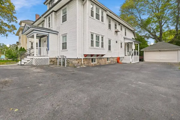 20 Ridge Rd, Lawrence, MA 01841
