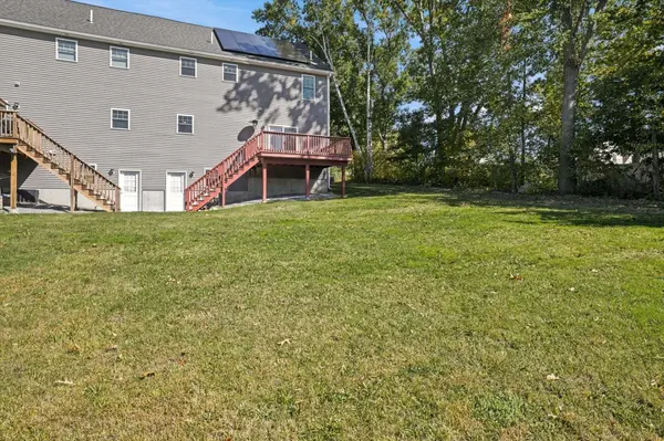 2 Mackenzie Way #TWO, Haverhill, MA 01832