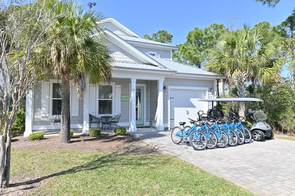 77 Mobile ST, Miramar Beach, FL 32550