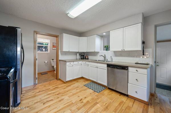 927 E BIRCH AVE, Coeur d'Alene, ID 83814