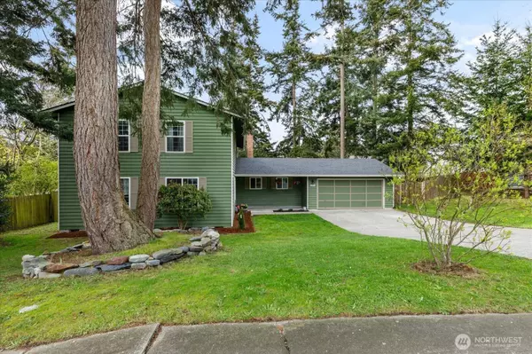 589 SW Quilcene LN, Oak Harbor, WA 98277