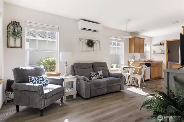 161 W Whidbey AVE #26, Oak Harbor, WA 98277