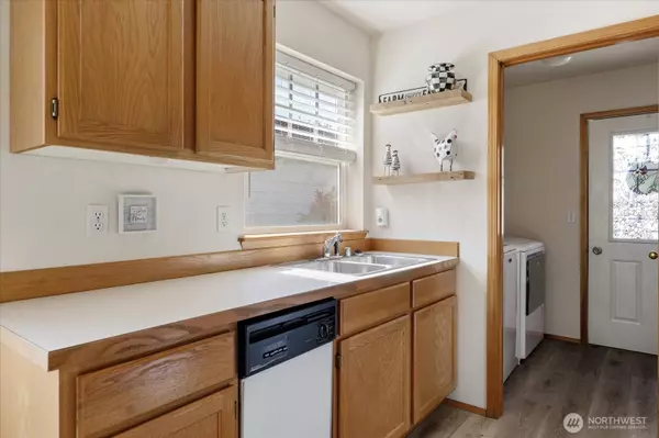 161 W Whidbey AVE #26, Oak Harbor, WA 98277