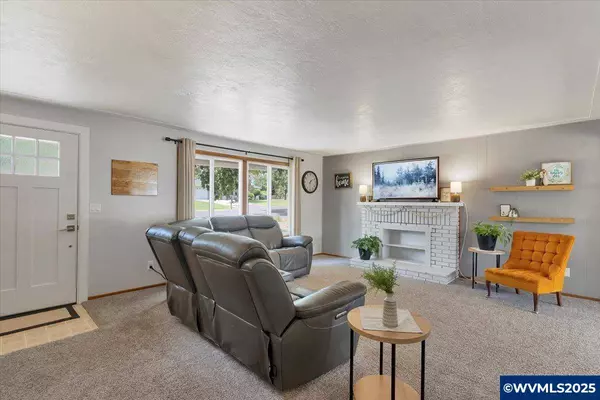 4372 Coloma Dr SE SE, Salem, OR 97302-9999