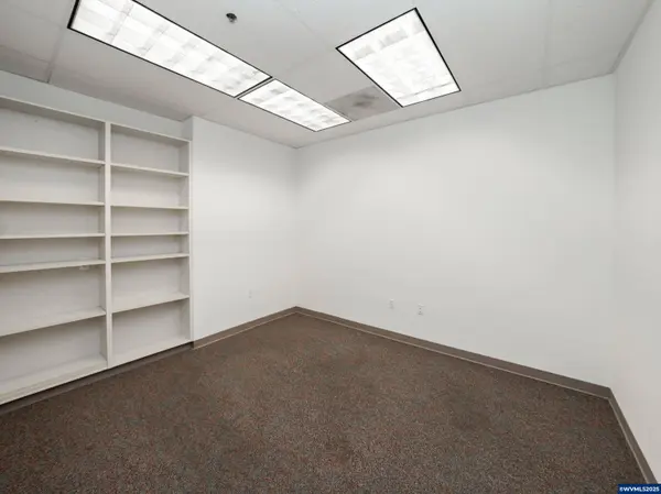 1850 45th Av NE NE, Salem, OR 97305-1809