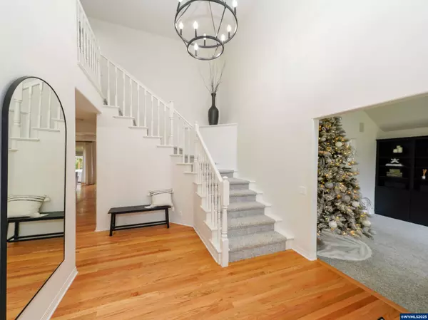 4359 Croisan Ridge Wy S S, Salem, OR 97302-9422