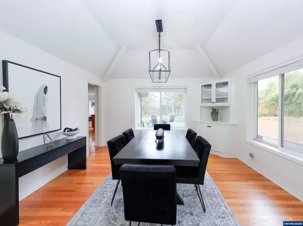 4359 Croisan Ridge Wy S S, Salem, OR 97302-9422