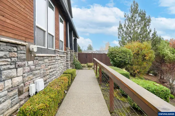 1321 Chapman Hill Dr NW NW, Salem, OR 97304