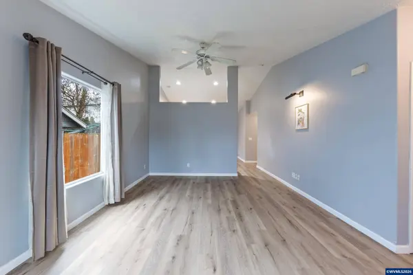 2775 Van Kleeck Pl NW NW, Salem, OR 97304