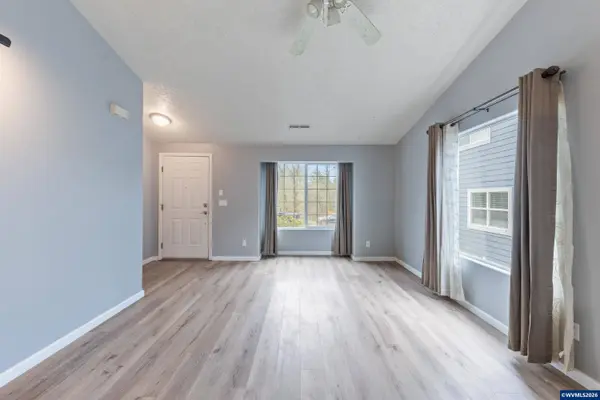 2775 Van Kleeck Pl NW NW, Salem, OR 97304