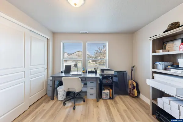 558 Casting St SE SE, Albany, OR 97322