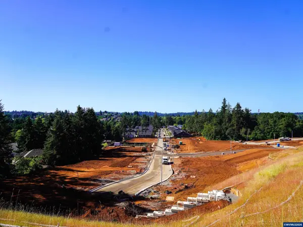 1374 Royvonne Av SE SE, Salem, OR 97302