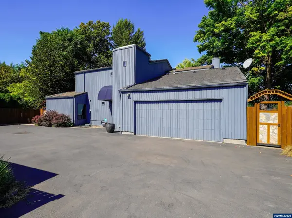 2613 Front St NE, Salem, OR 97301