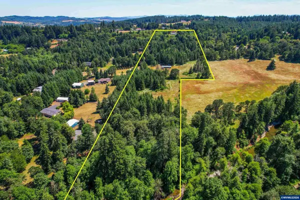 1848 Cochrane Ln, Dallas, OR 97338