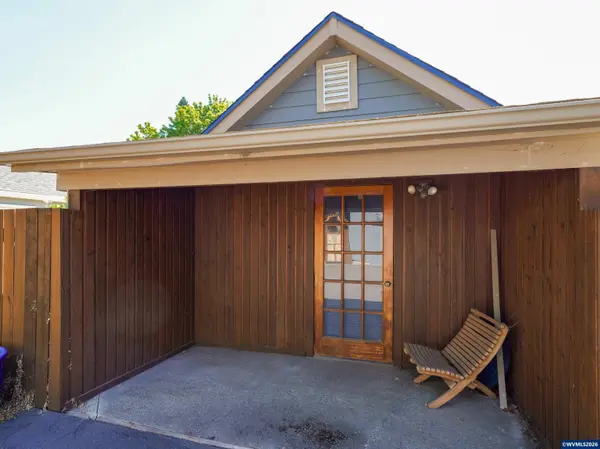 2613 Front St NE, Salem, OR 97301