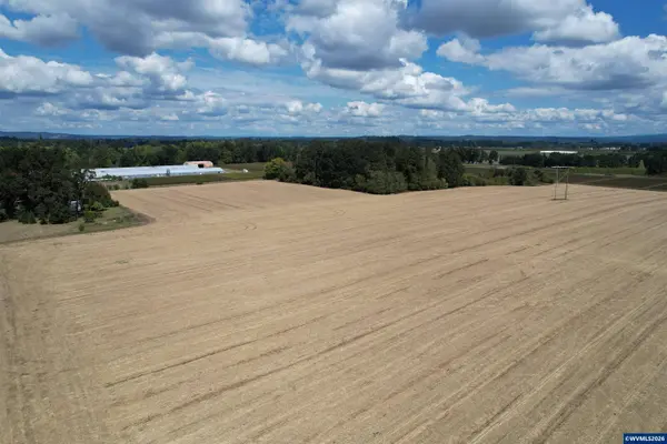 Oglesby Cir, Canby, OR 97013