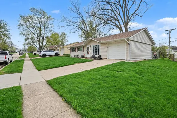 458 Berkshire AVE, Romeoville, IL 60446