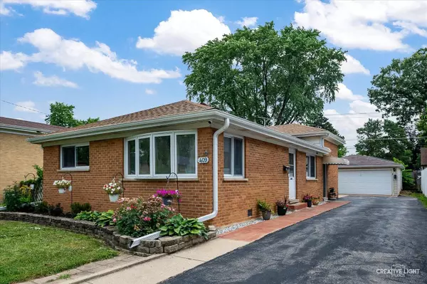 409 N Addison RD, Villa Park, IL 60181